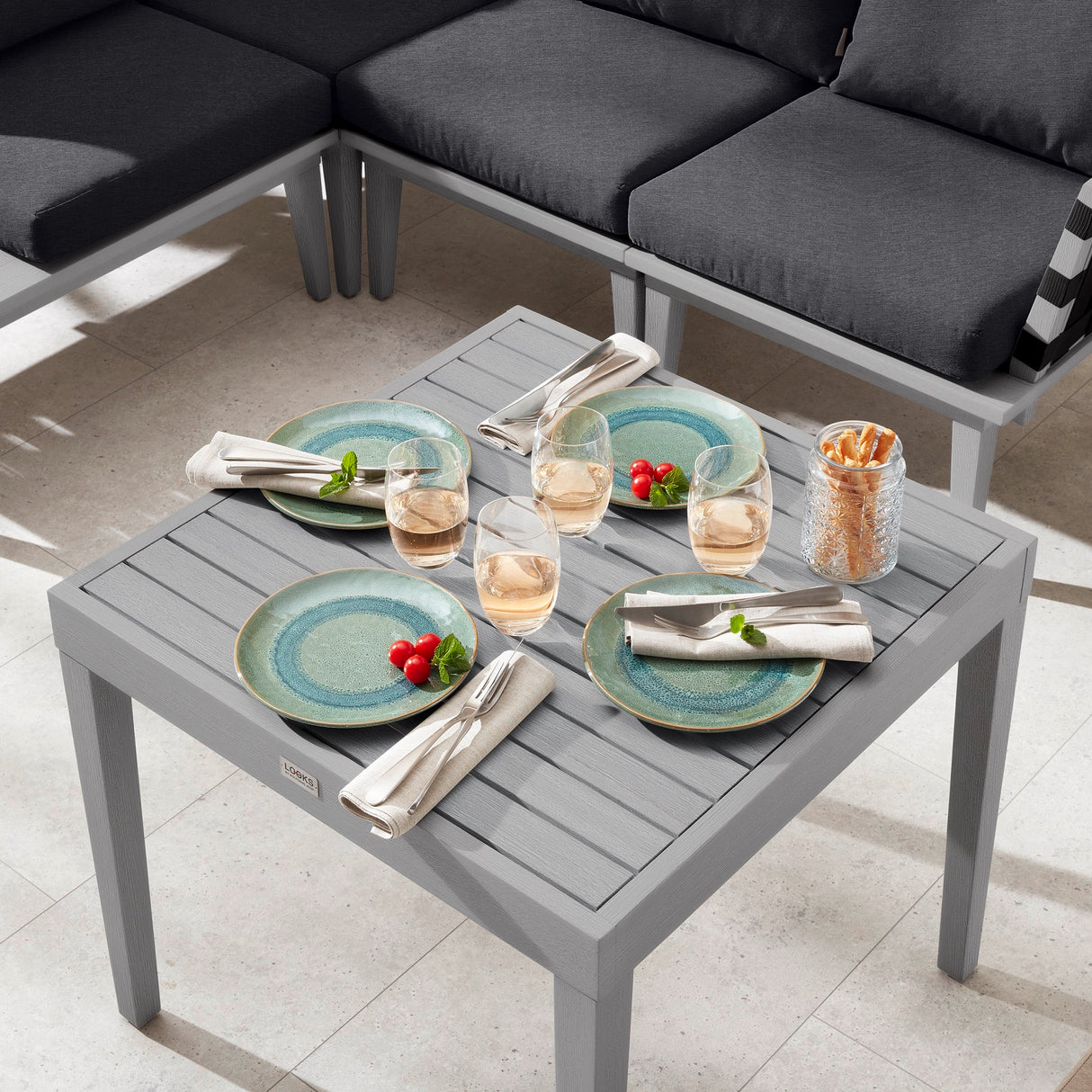 Lounge Set Infinity aus Akazie Hocker und | mit 100% FSC® mypureliving Tisch