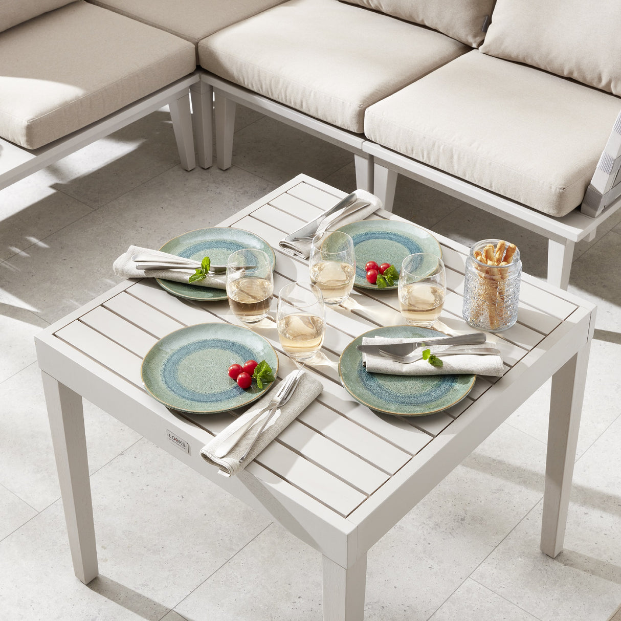 Lounge Set Infinity aus Akazie mit FSC® | und Tisch mypureliving 100% Hocker